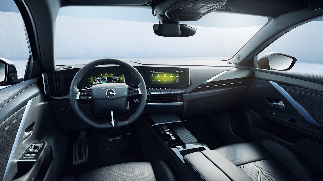 Interieur van het dashboard en het Pure Panel Display van de Opel Astra Sports Tourer